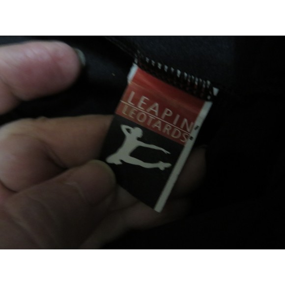 LEAPIN LEOTARDS 1 PIECE THAT LOOKS LIKE A 2 PIECE DANCE OR GYMNASTICS COSTUME - Picture 3 of 5